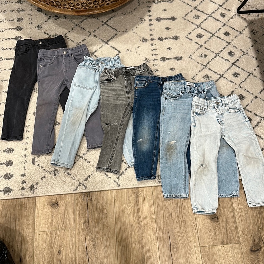 Zara - 7 pairs of denim sizes 3-4 years